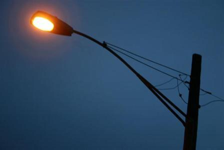 «Горсвет» выполняет работы по модернизации и ремонту линий наружного освещения