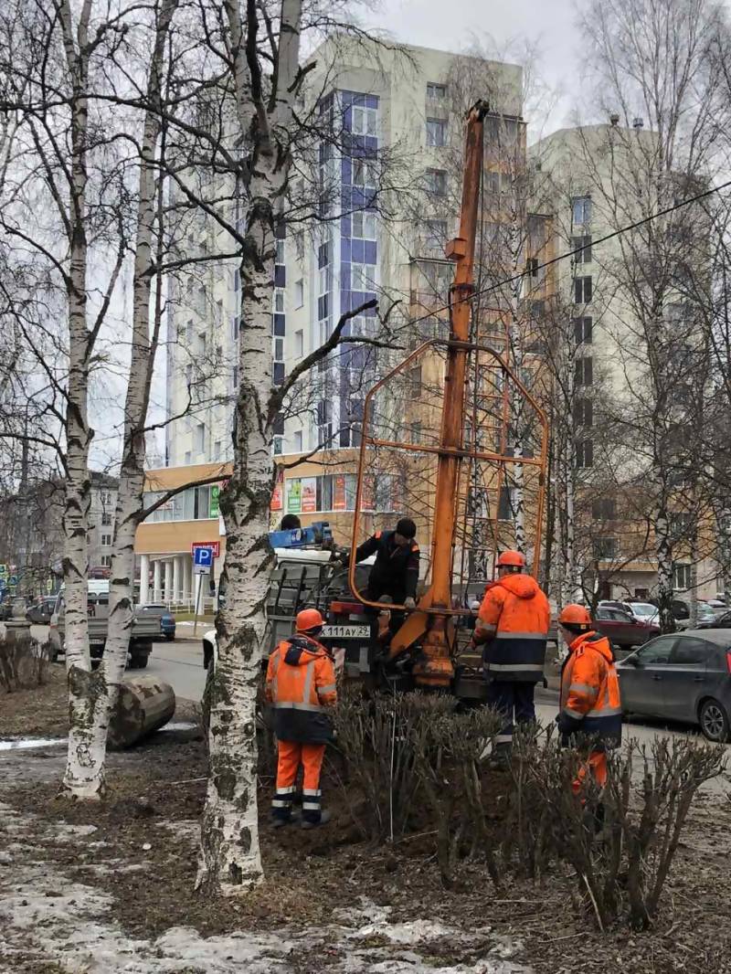 Утвержден план летних работ по ремонту сетей наружного освещения Утвержден план летних работ по ремонту сетей наружного освещения